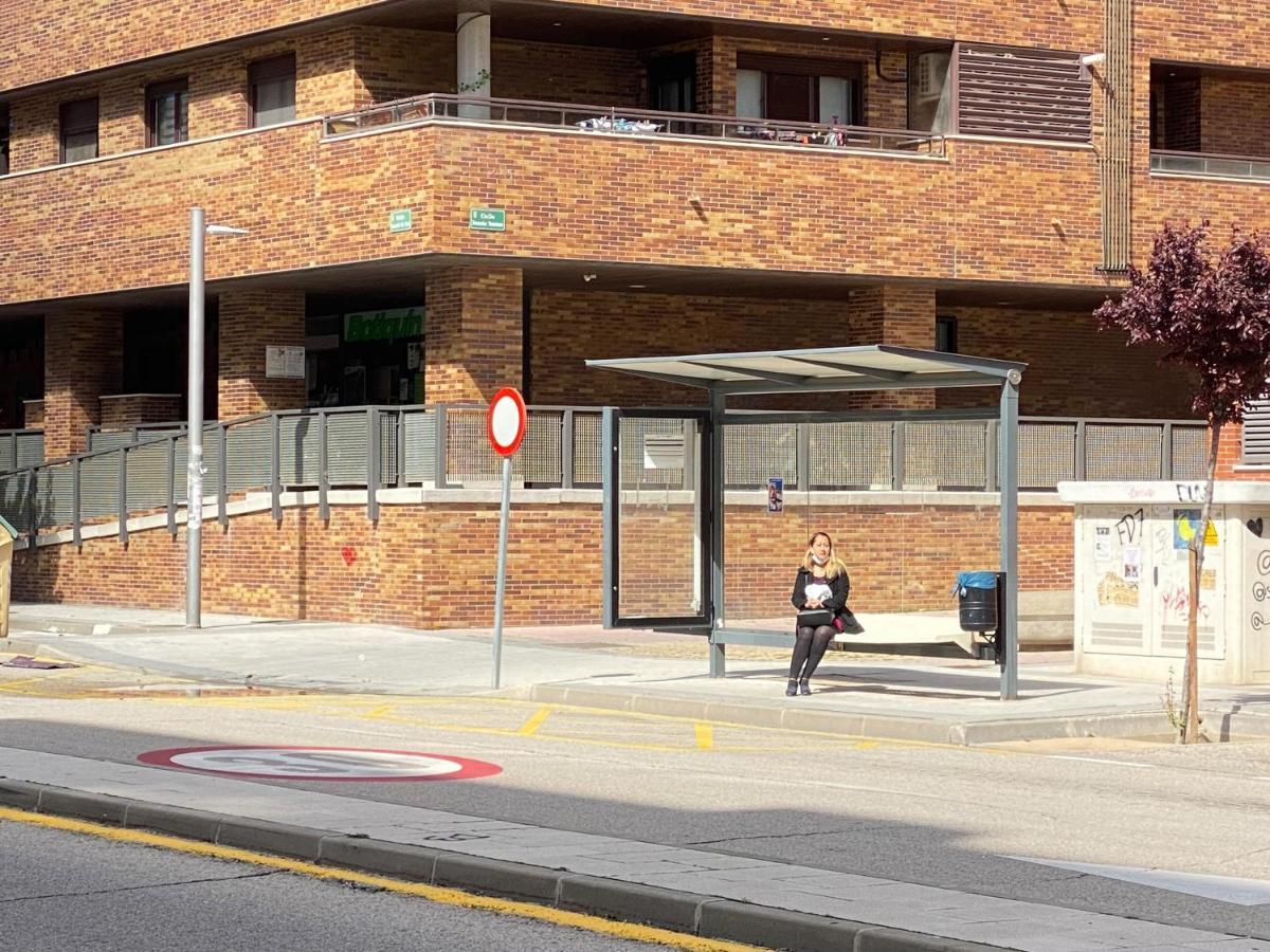 Aires De Toledo-Parque Warner Y Madrid En Familia Lägenhet Exteriör bild