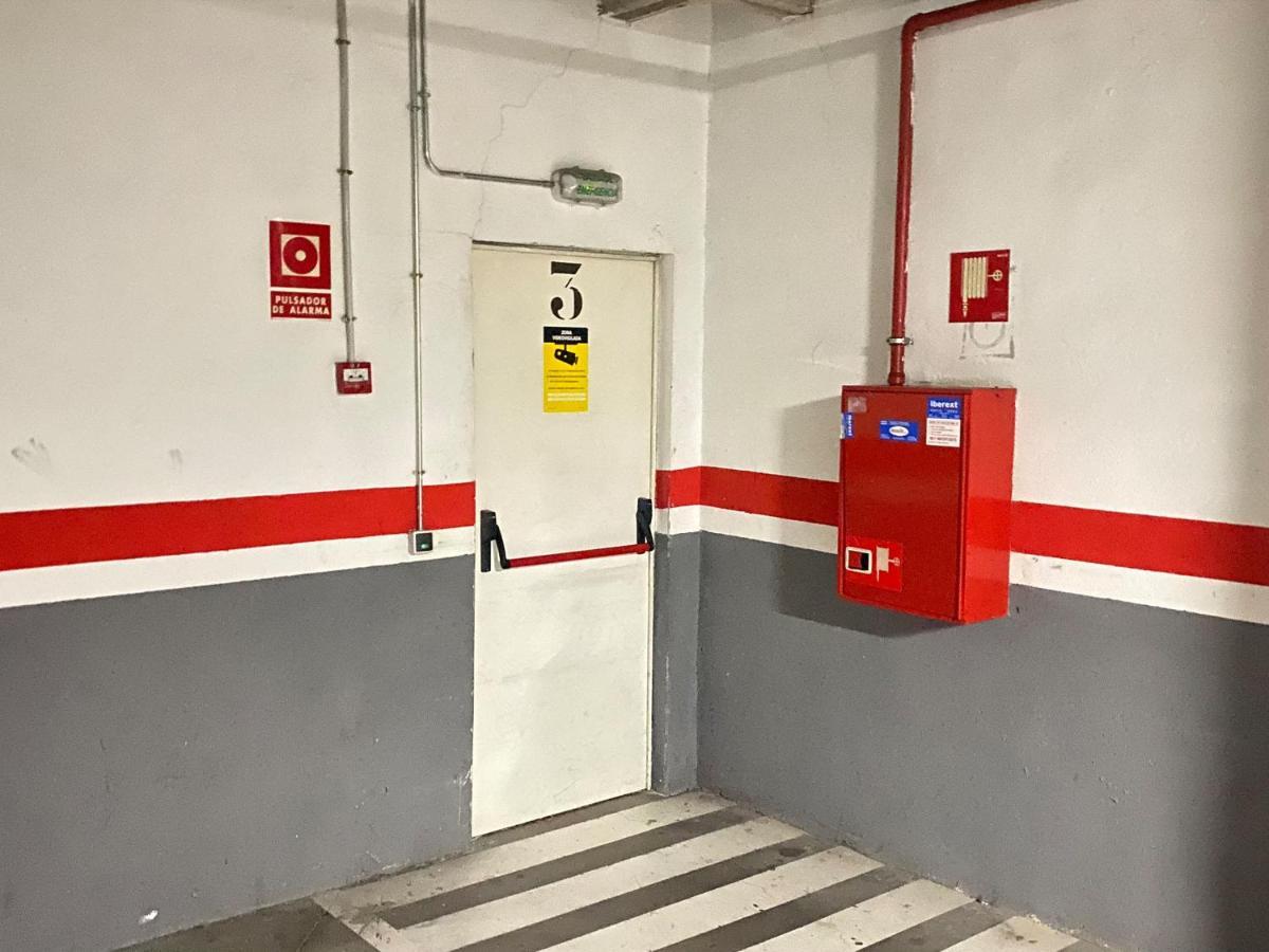 Aires De Toledo-Parque Warner Y Madrid En Familia Lägenhet Exteriör bild